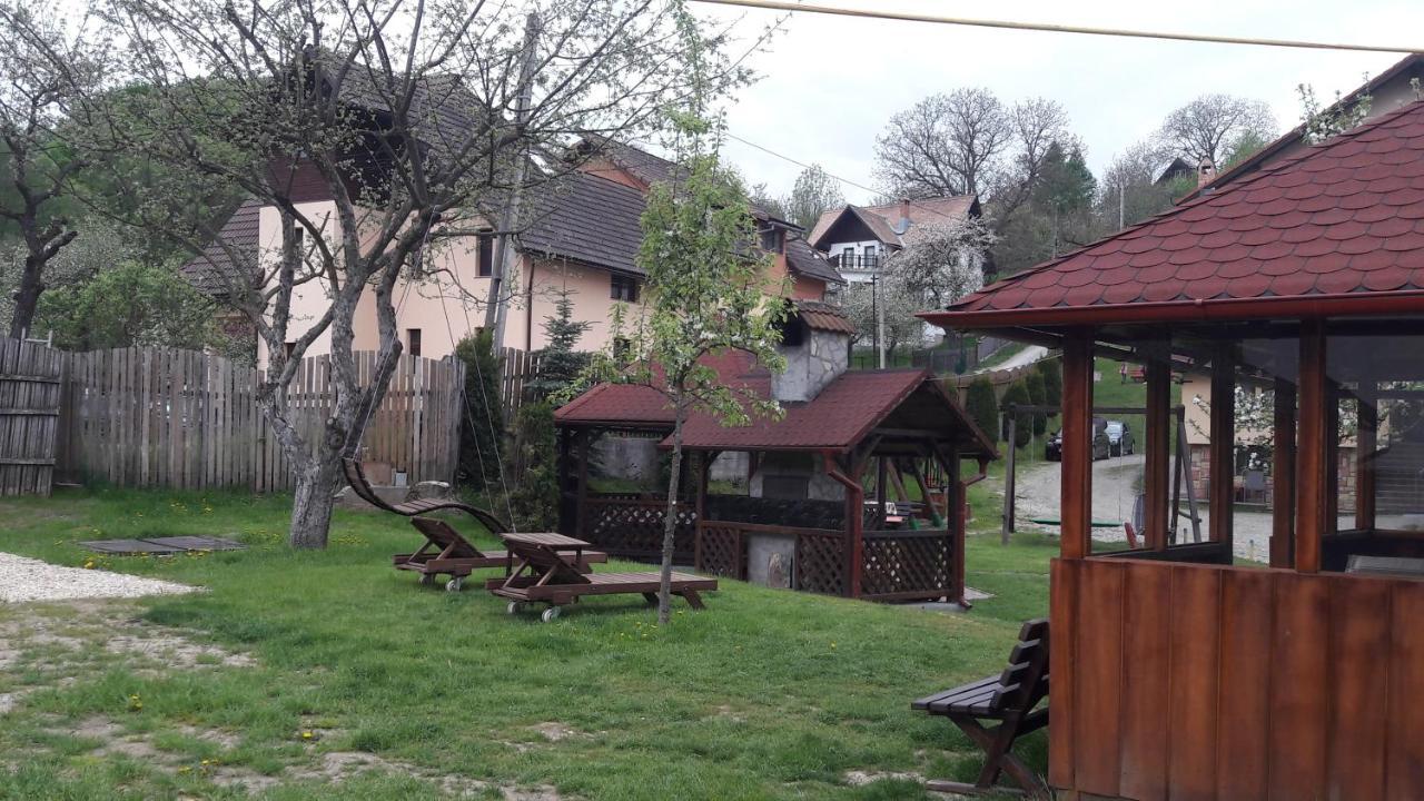 Pensiunea Sarah Bran Bran  Exterior foto